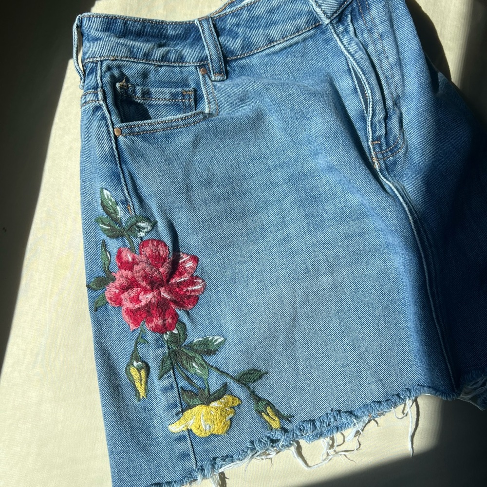 PACSUN - Embroidered Flower Denim Skirt
